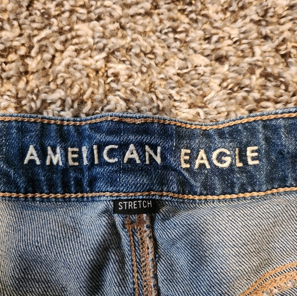American Eagle Outfitters Blue Jean Shorts with Distressed Frayed Hem - Picture 2 of 5